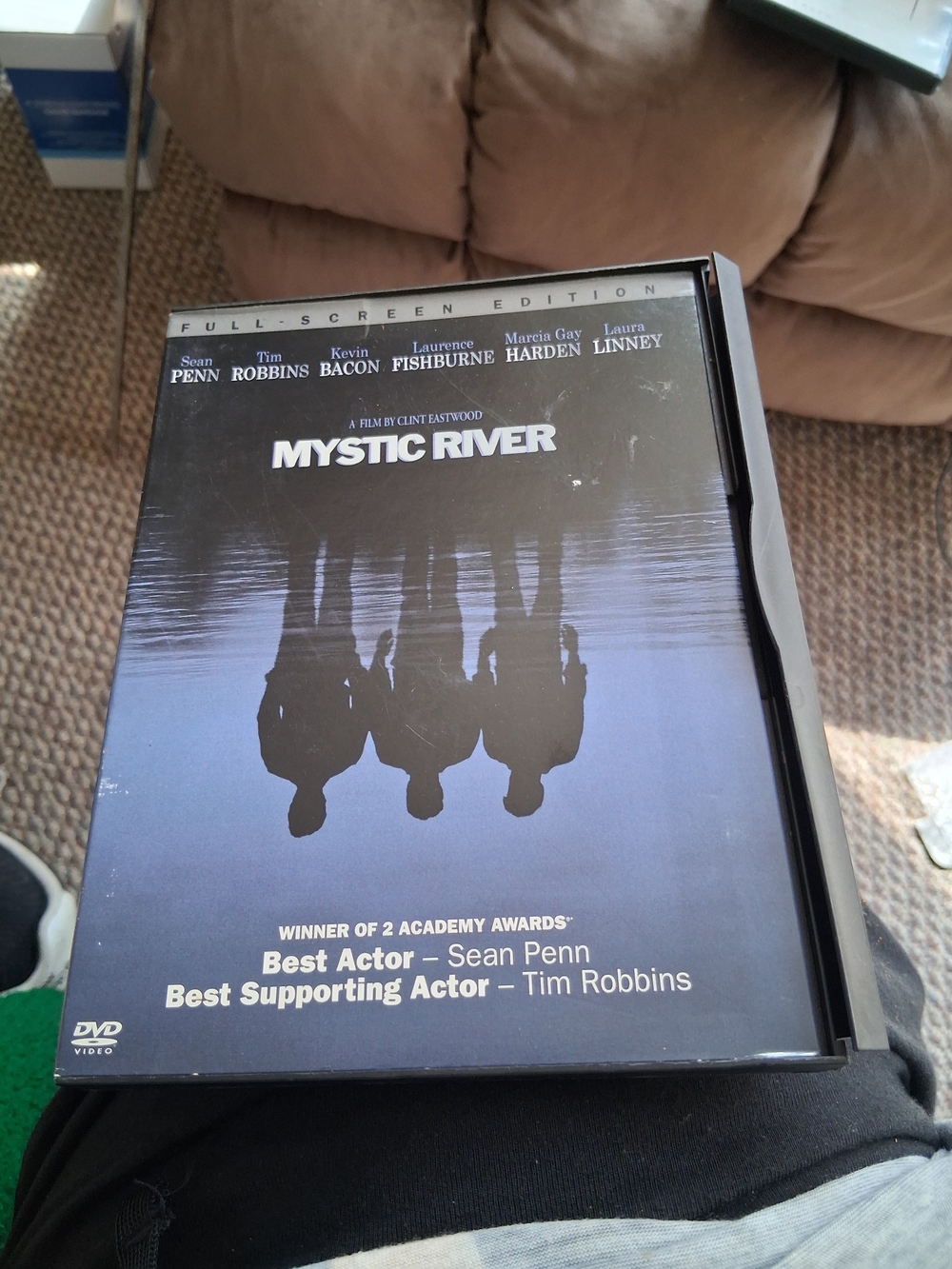 Mystic River (Full-Screen Edition) DVD - Black